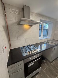 3 bedroom terraced house to rent, Sweetman Street, Wolverhampton WV6