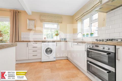 undefined, All Saints Road, Warwick