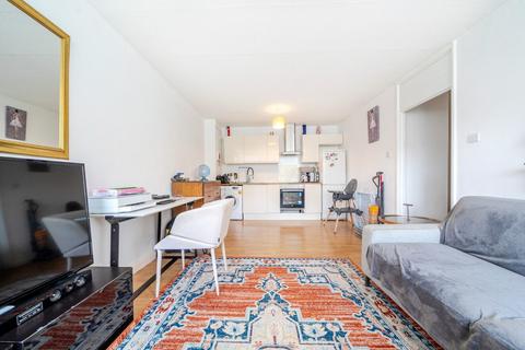 1 bedroom property to rent, Claudia Place, London, SW19