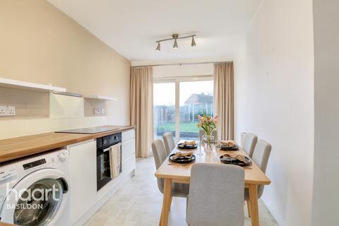 undefined, Theydon Crescent, Basildon *virtually staged*