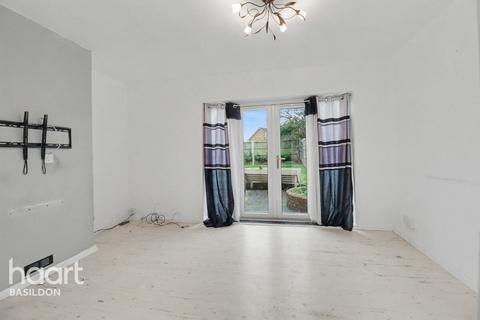 undefined, Theydon Crescent, Basildon