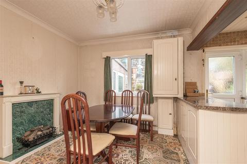 undefined, Sunnybank Crescent, Greetland, Halifax