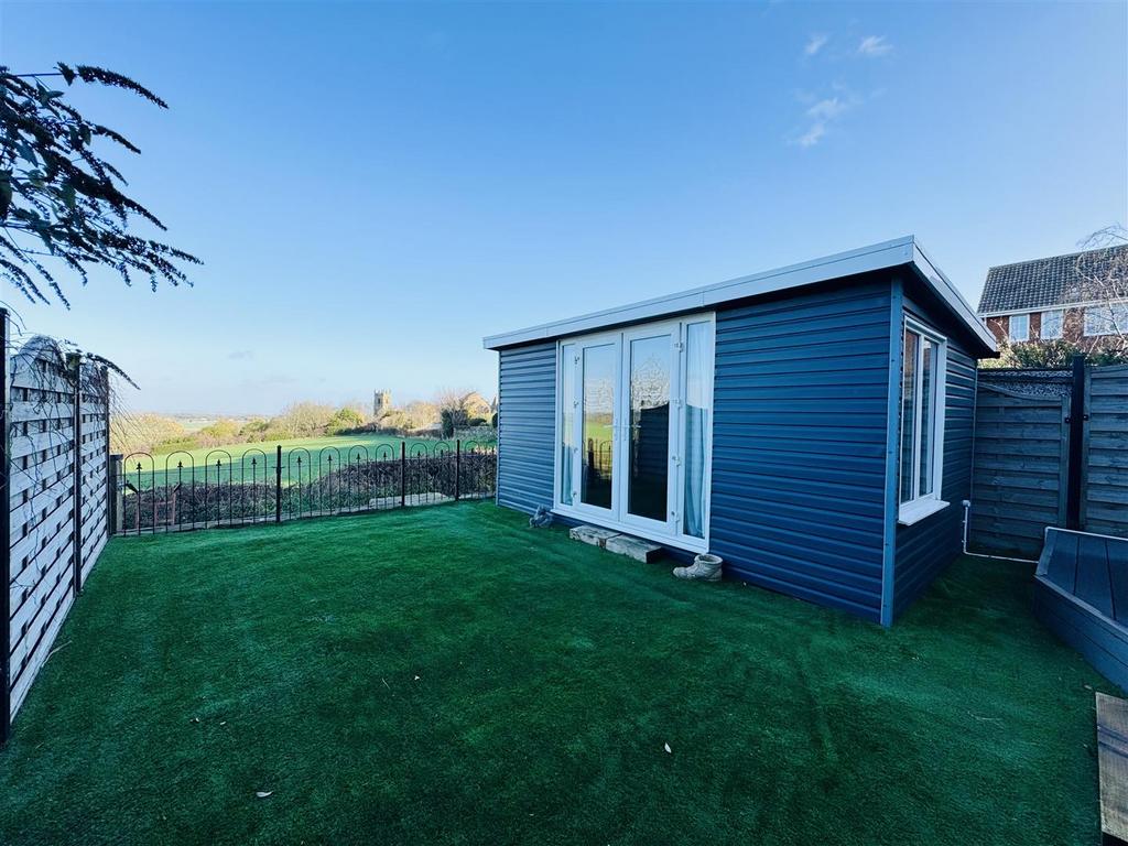Garden room