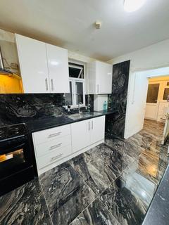 undefined, Kingsley Road , TW3 4AD