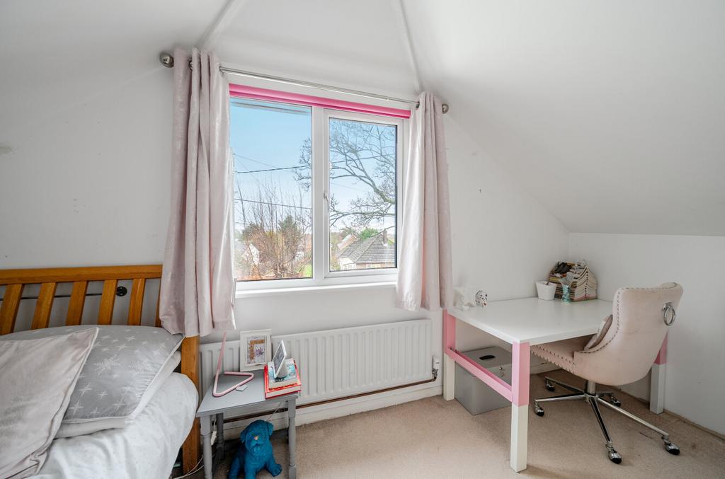 1387030 26 693184...