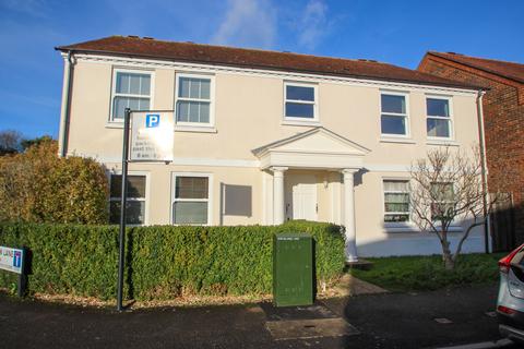 undefined, Hamble, SO31