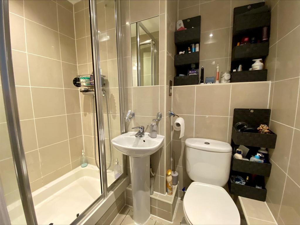 Ensuite Shower Room