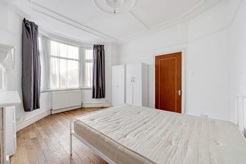 undefined, Airedale Road, W5