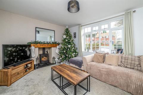 undefined, 3 Woodhouse Road, Tettenhall Wood, Wolverhampton, WV3 8JL
