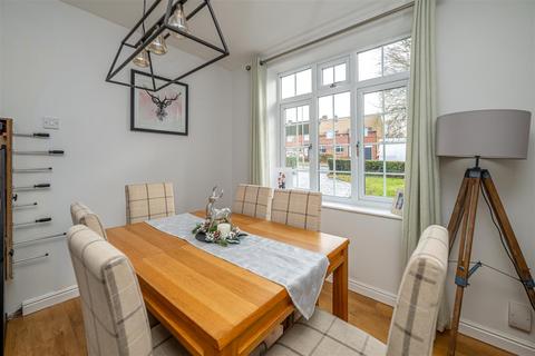 undefined, 3 Woodhouse Road, Tettenhall Wood, Wolverhampton, WV3 8JL