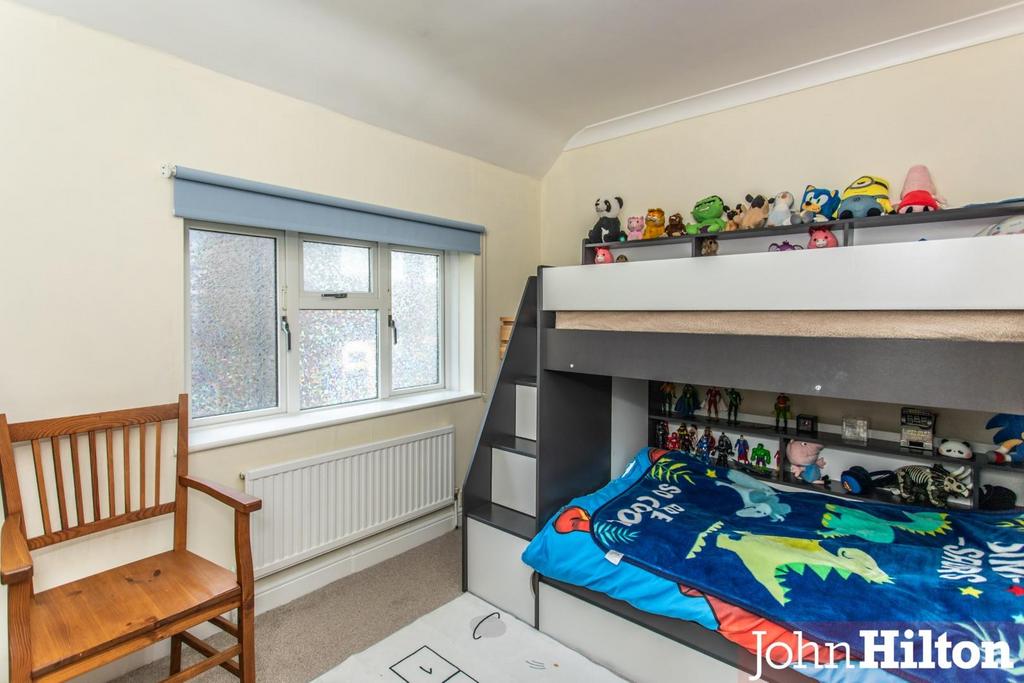 Sandhurst Avenue31.jpg