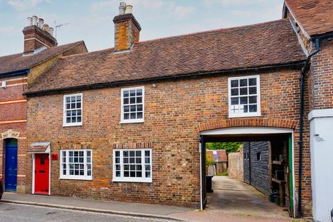 High Street, Markyate, AL3
