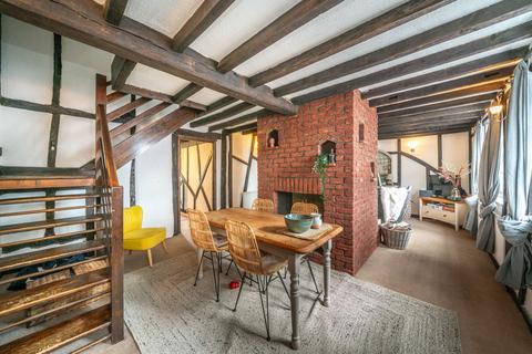 3 bedroom cottage for sale, High Street, Markyate, AL3