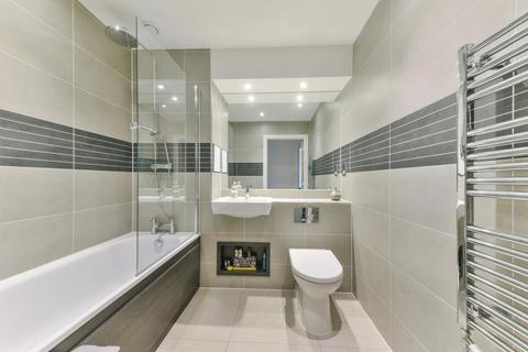 undefined, Clonmel Court, Turnberry Quay, London, E14
