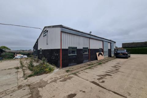 Office to rent - Burnham-On-Crouch
