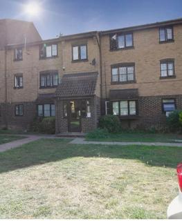 2 bedroom flat to rent, GRAYS, RM17