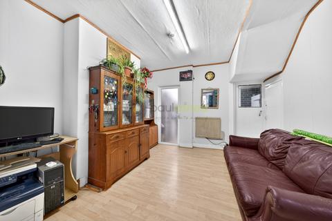 undefined, Mitcham Road, Croydon, Surrey