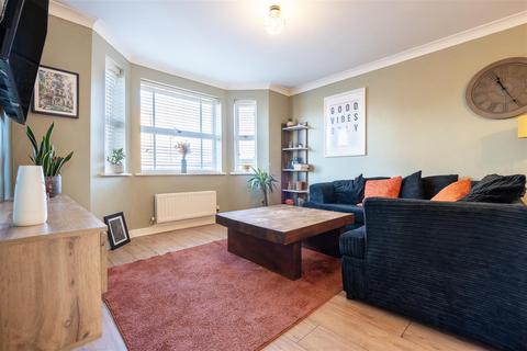 2 bedroom apartment for sale, Fenwick Close, Backworth, Newcastle Upon Tyne