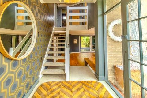 undefined, Liden, Swindon SN3