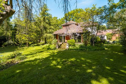 4 bedroom detached house for sale, Whites Hill, Ingatestone CM4