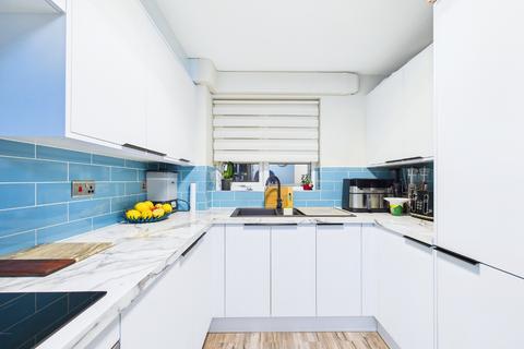 undefined, Danbury Crescent, South Ockendon, RM15