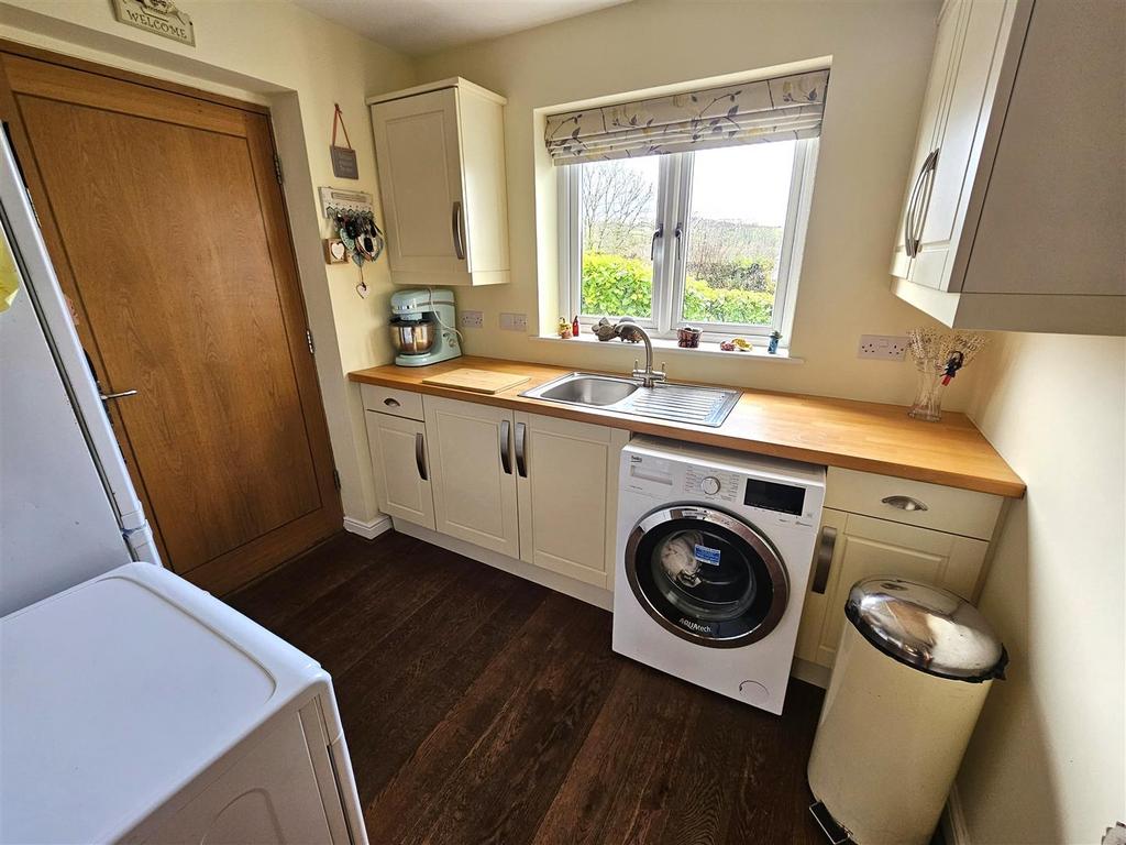 Utility Room.jpg