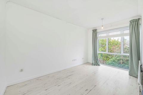 undefined, Bell Meadow, London SE19