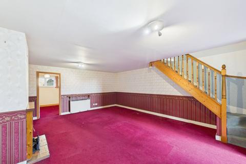 2 bedroom cottage for sale, Main Road, Whitby YO21