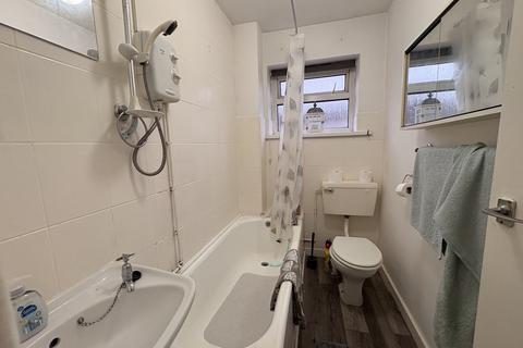 undefined, Usk Court, Rhiwbina CF14