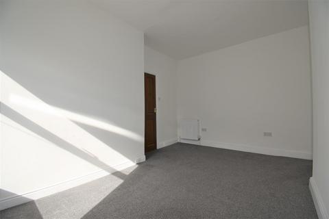 undefined, Longwood Road, Huddersfield HD3