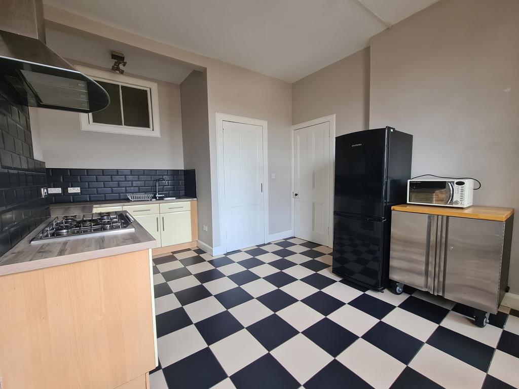 Kitchen 3