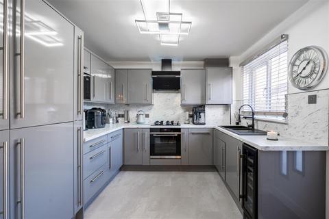 4 bedroom semi-detached house for sale, Camellia Drive, Wishaw
