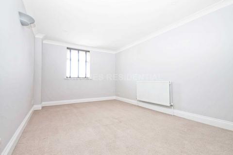 1 bedroom flat to rent, Grafton Road, New Malden
