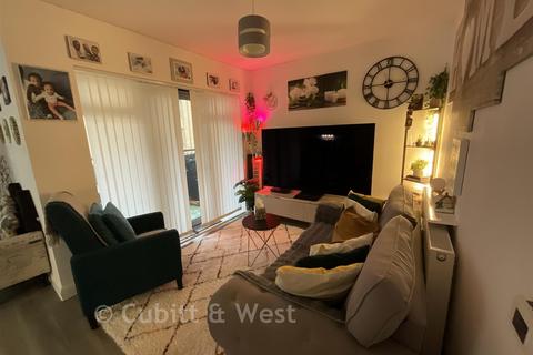 2 bedroom apartment for sale, London Road, Wallington, Surrey