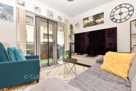 2 bedroom apartment for sale, London Road, Wallington, Surrey