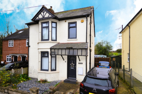 4 bedroom detached house for sale, Vicarage Road, Rochester ME2