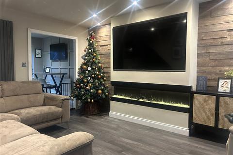 undefined, Woodside Close, Lees, Oldham, Greater Manchester, OL4