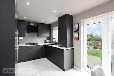 undefined, Woodside Close, Lees, Oldham, Greater Manchester, OL4