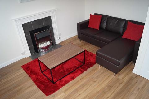 undefined, Ashvale Place, Top floor right, AB10