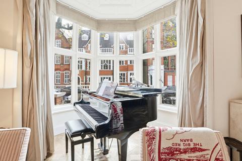 4 bedroom apartment for sale, Harrington Gardens, South Kensington SW7