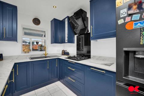 undefined, The Glen, Rainham RM13