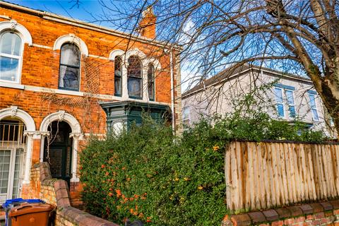 4 bedroom semi-detached house to rent, Hainton Avenue, Grimsby, Lincolnshire, DN32