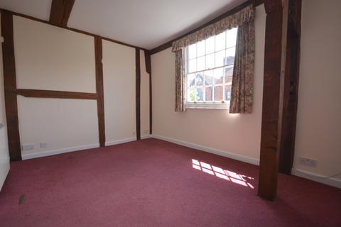 2 bedroom flat to rent, High Stree, Burwash