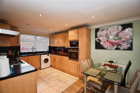 3 bedroom terraced house for sale, Arcon Drive, Hull