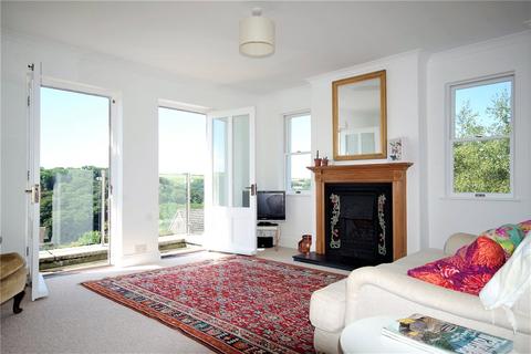 2 bedroom flat for sale, Mount Howe, 82 Court Road