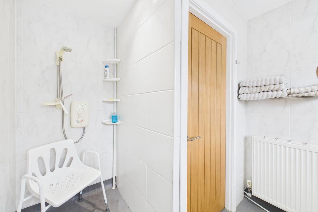 Shower Room Angle 2