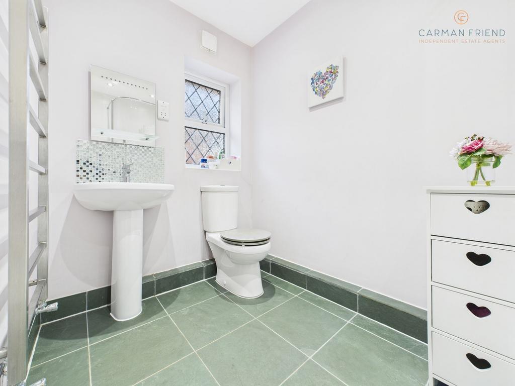 Ensuite