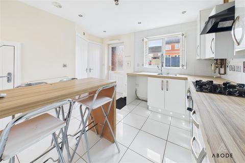 undefined, Swans Rest, Swadlincote DE11