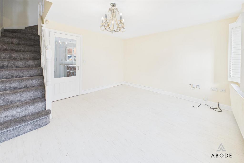 CAM04913 G0-PR0138-STILL006.jpg