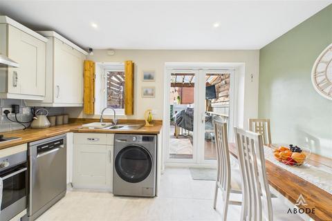 undefined, Gilliver Close, Burton-On-Trent DE14
